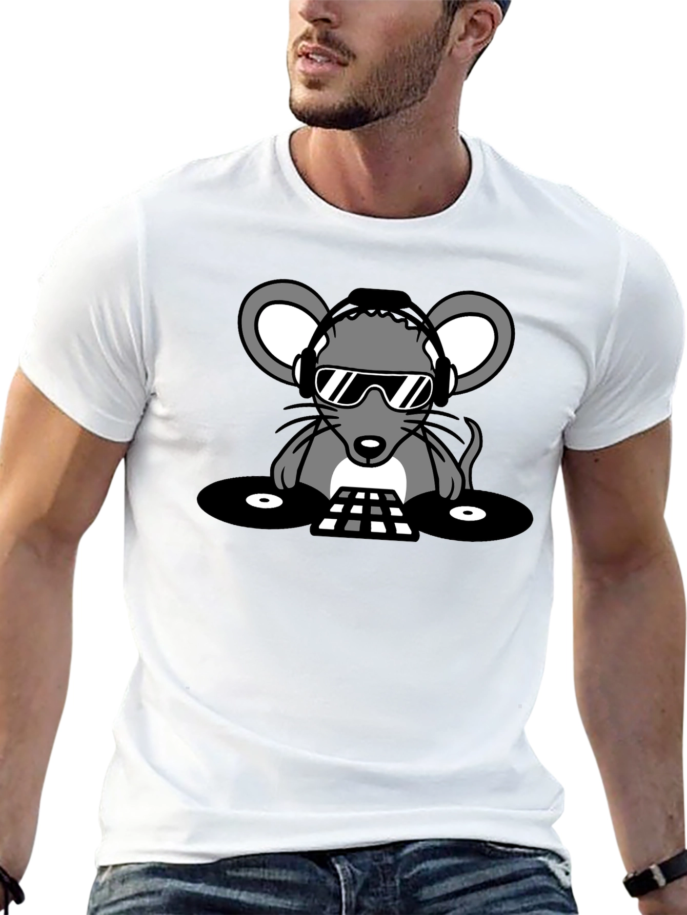DJ Mouse Graphic Tee - Cool Party Vibes!