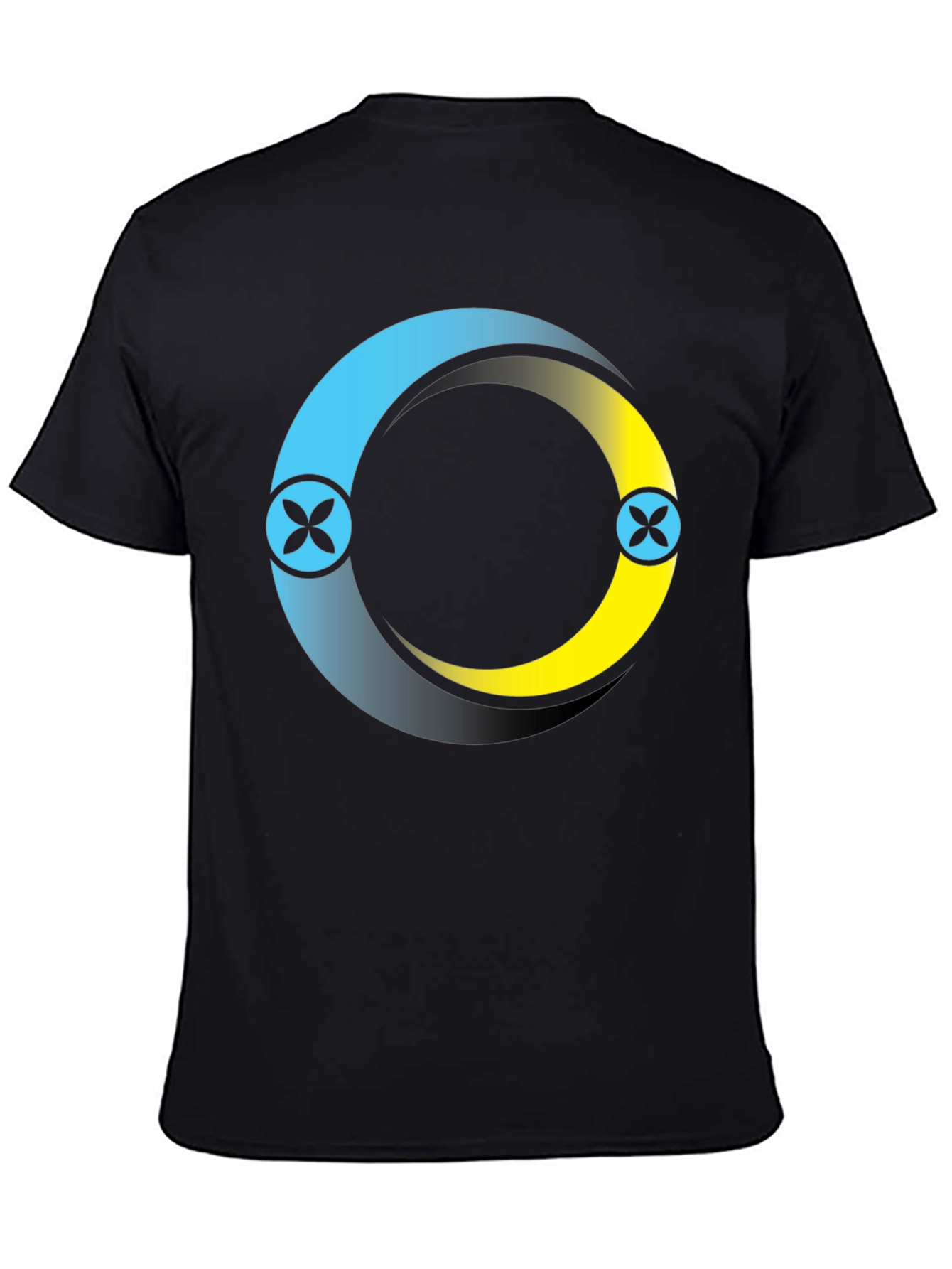 Circle Logo Black T-Shirt: Modern Casual Style