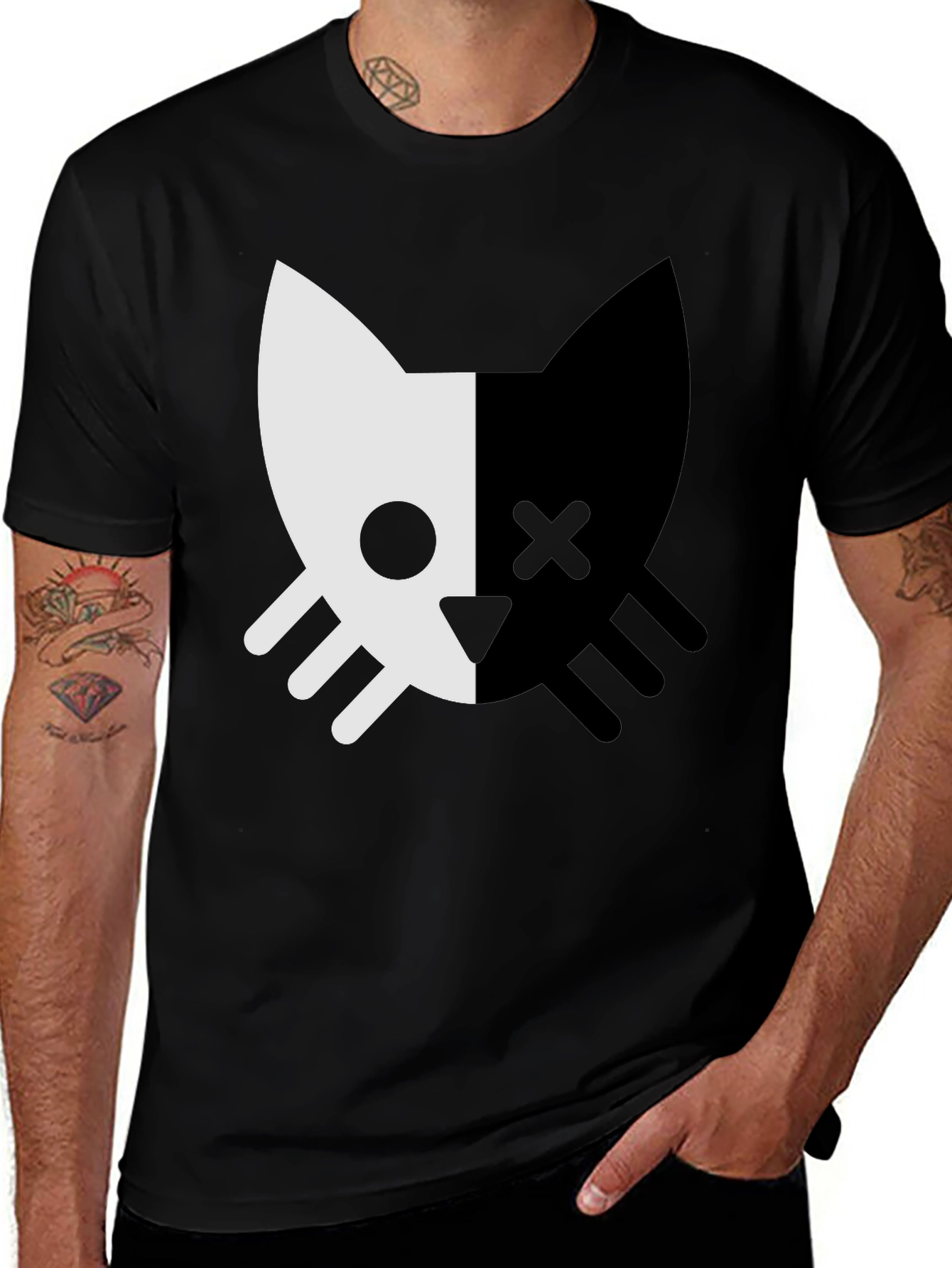 Two-Tone Cat Graphic Tee - Stylish Unisex Design