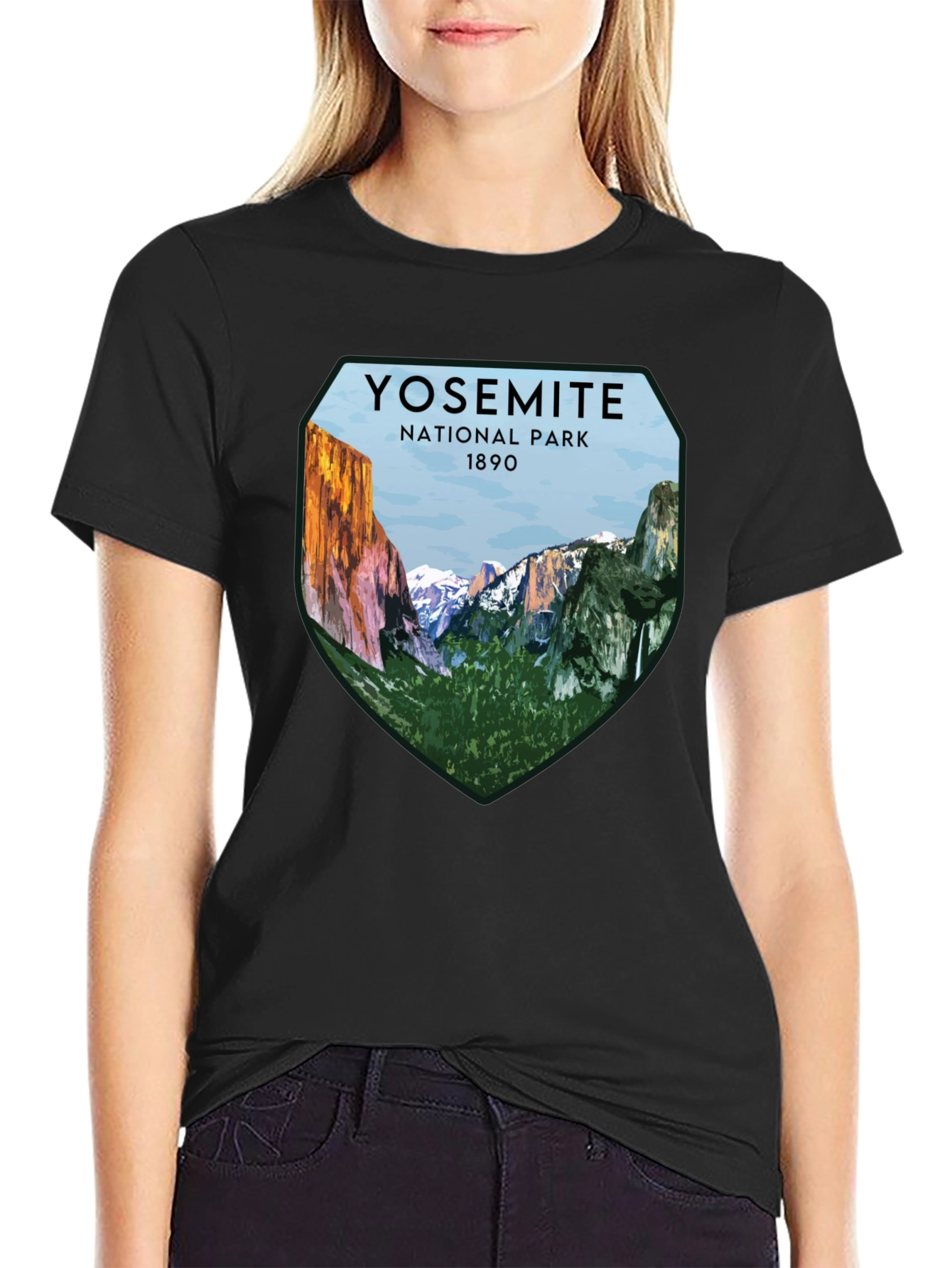 Yosemite National Park Graphic Tee - Black