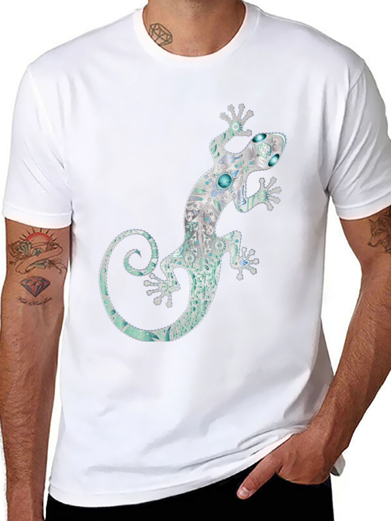 Lizard Graphic Black T-Shirt - Unique Design