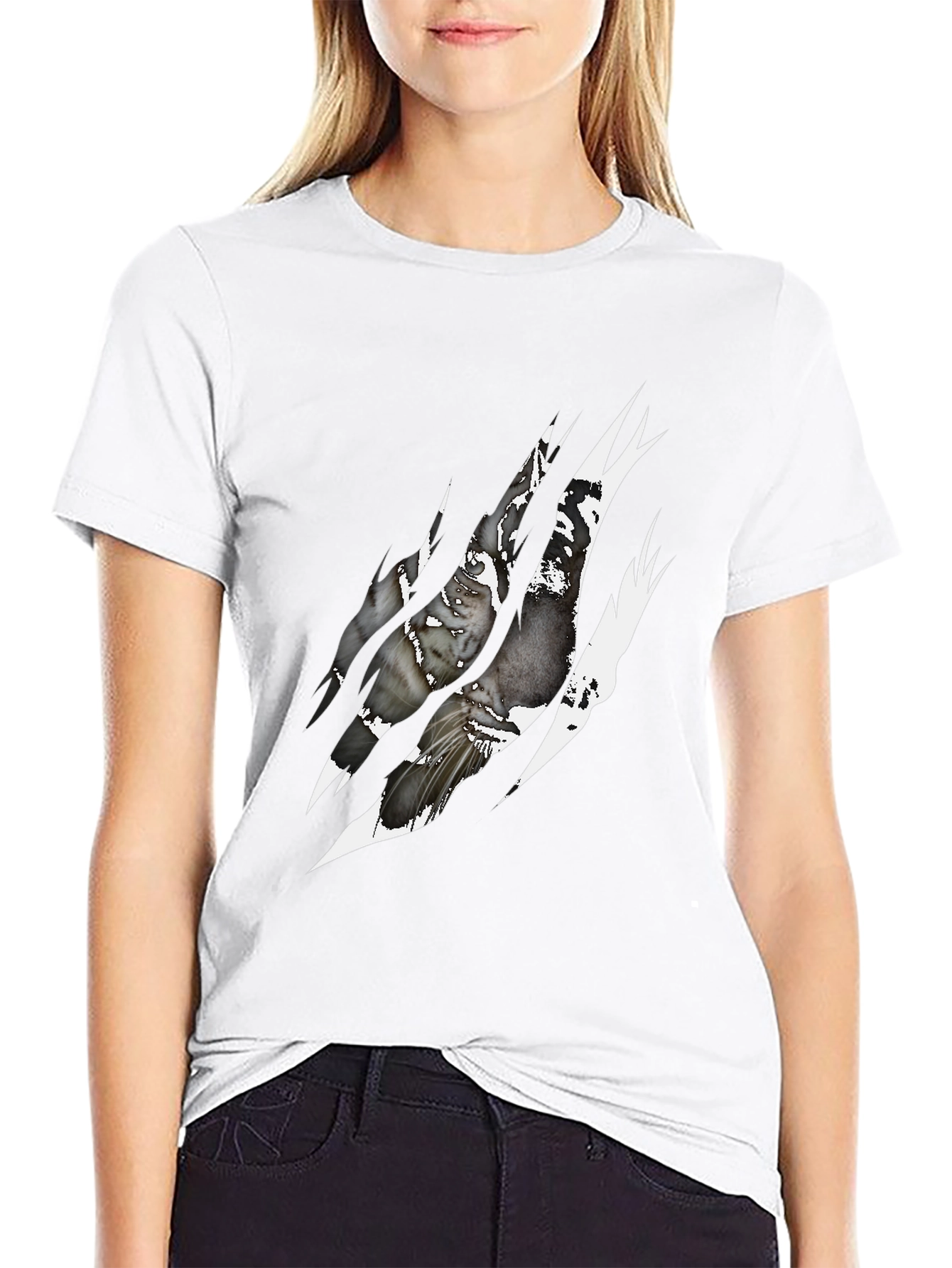 Ripped Claw Graphic Print Black T-Shirt