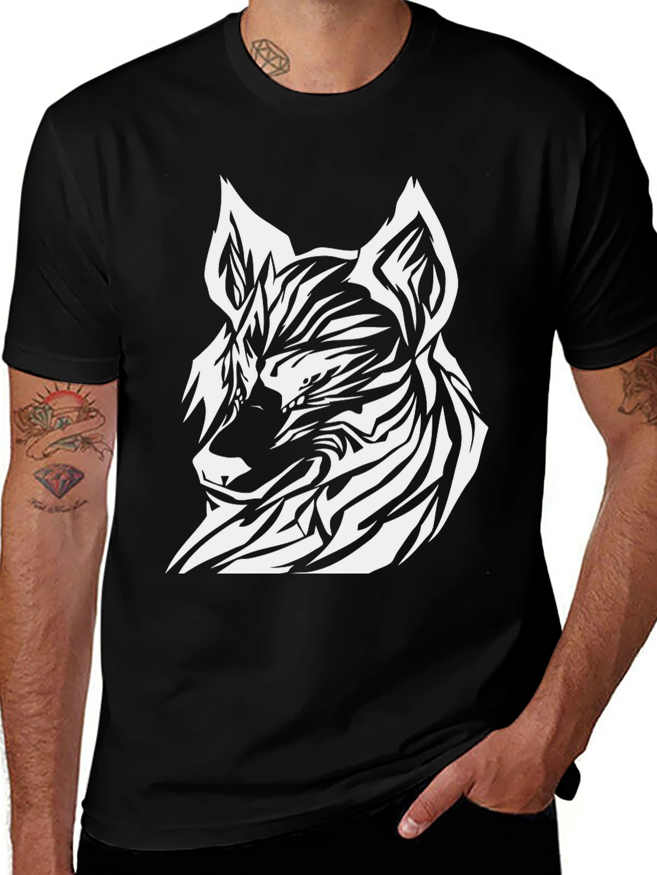 Striking Wolf Graphic Tee - Black Cotton Blend