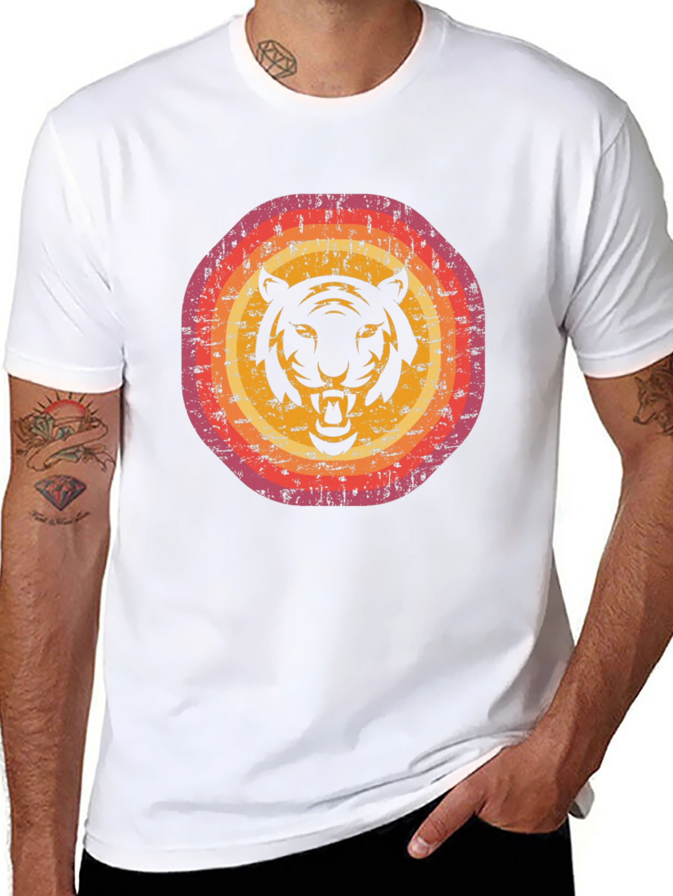 Retro Tiger Graphic Tee - Black Cotton Blend