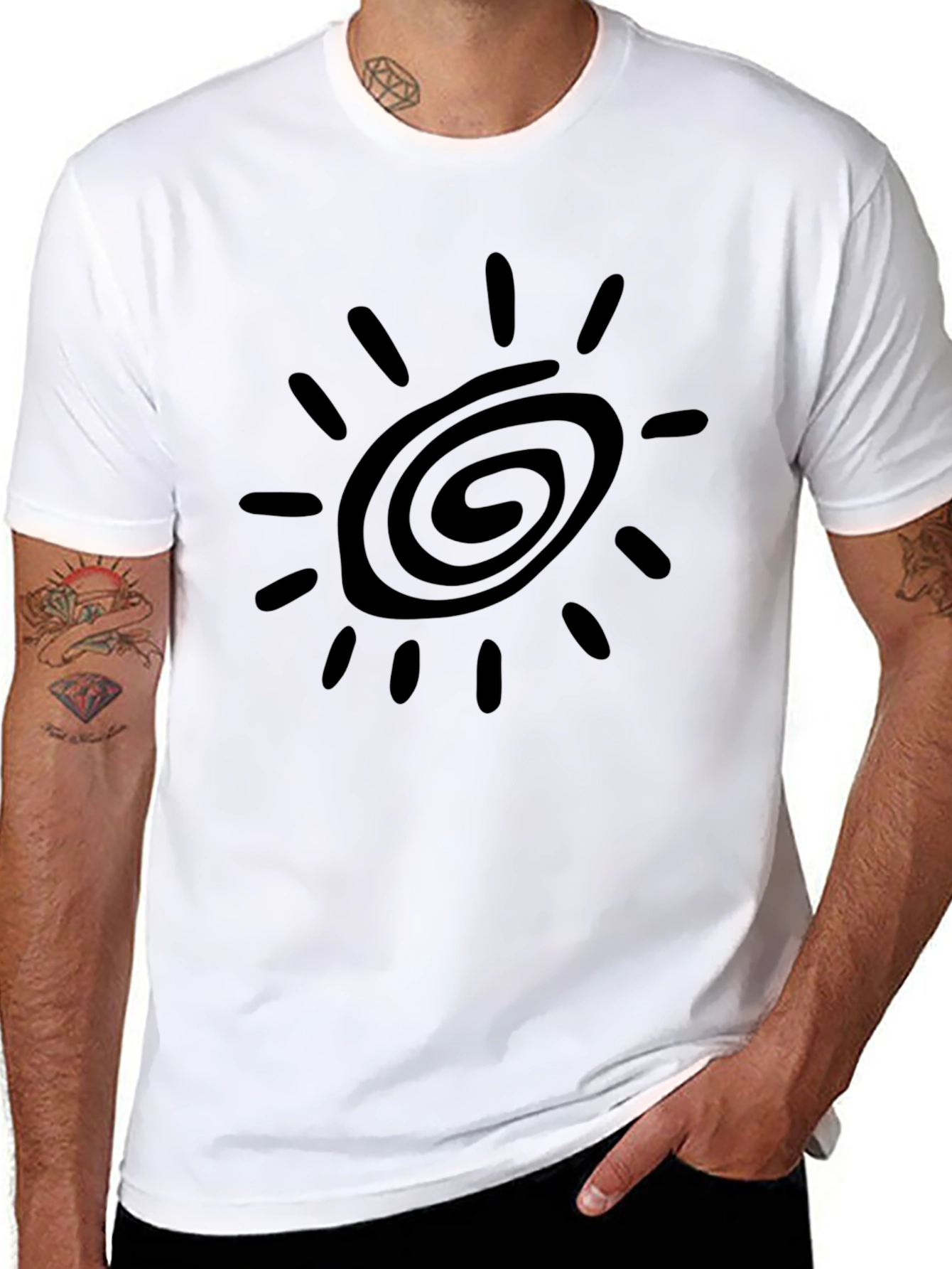 Black Sun Graphic Tee - Casual Comfort