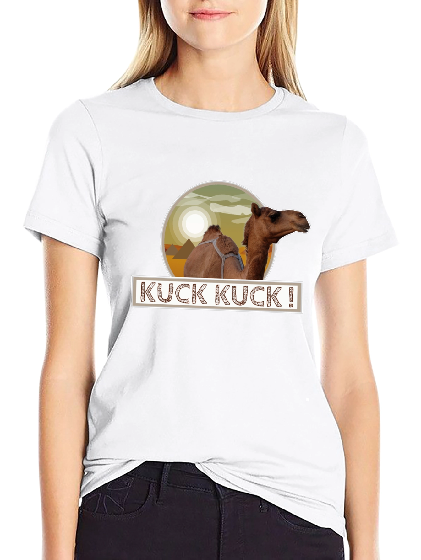 KUCK KUCK! Camel Graphic Tee