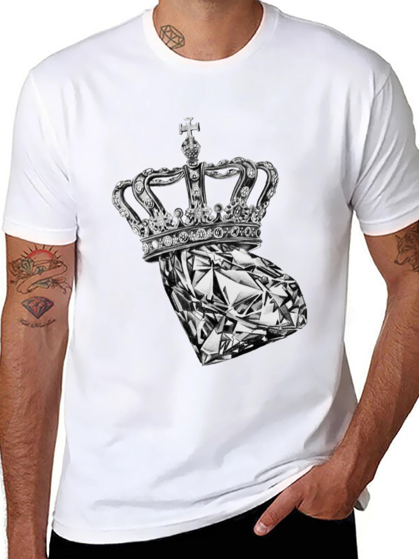 Crown Diamond Graphic Tee - Stylish Black T-Shirt