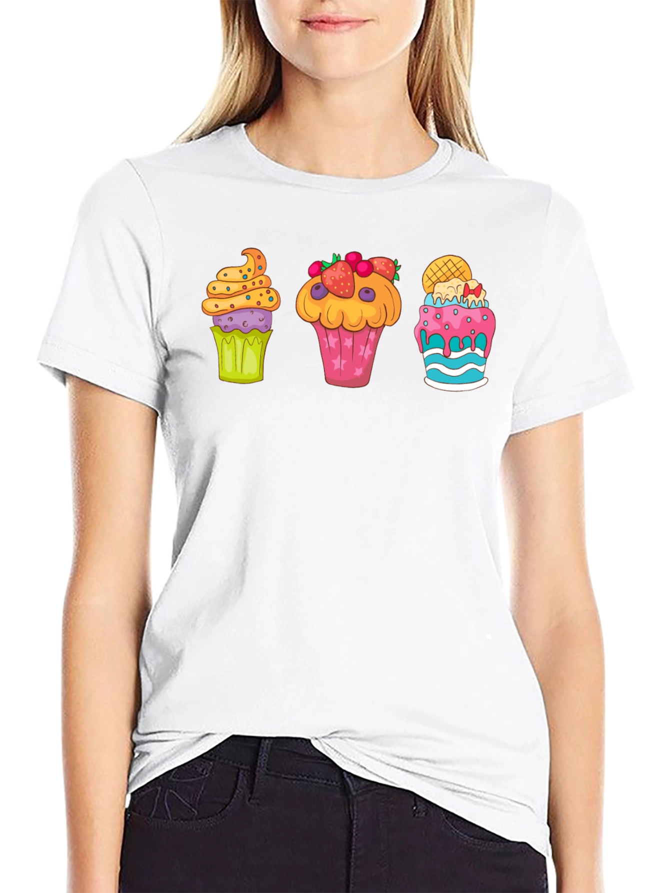 Cupcake Graphic Print Crewneck T-Shirt