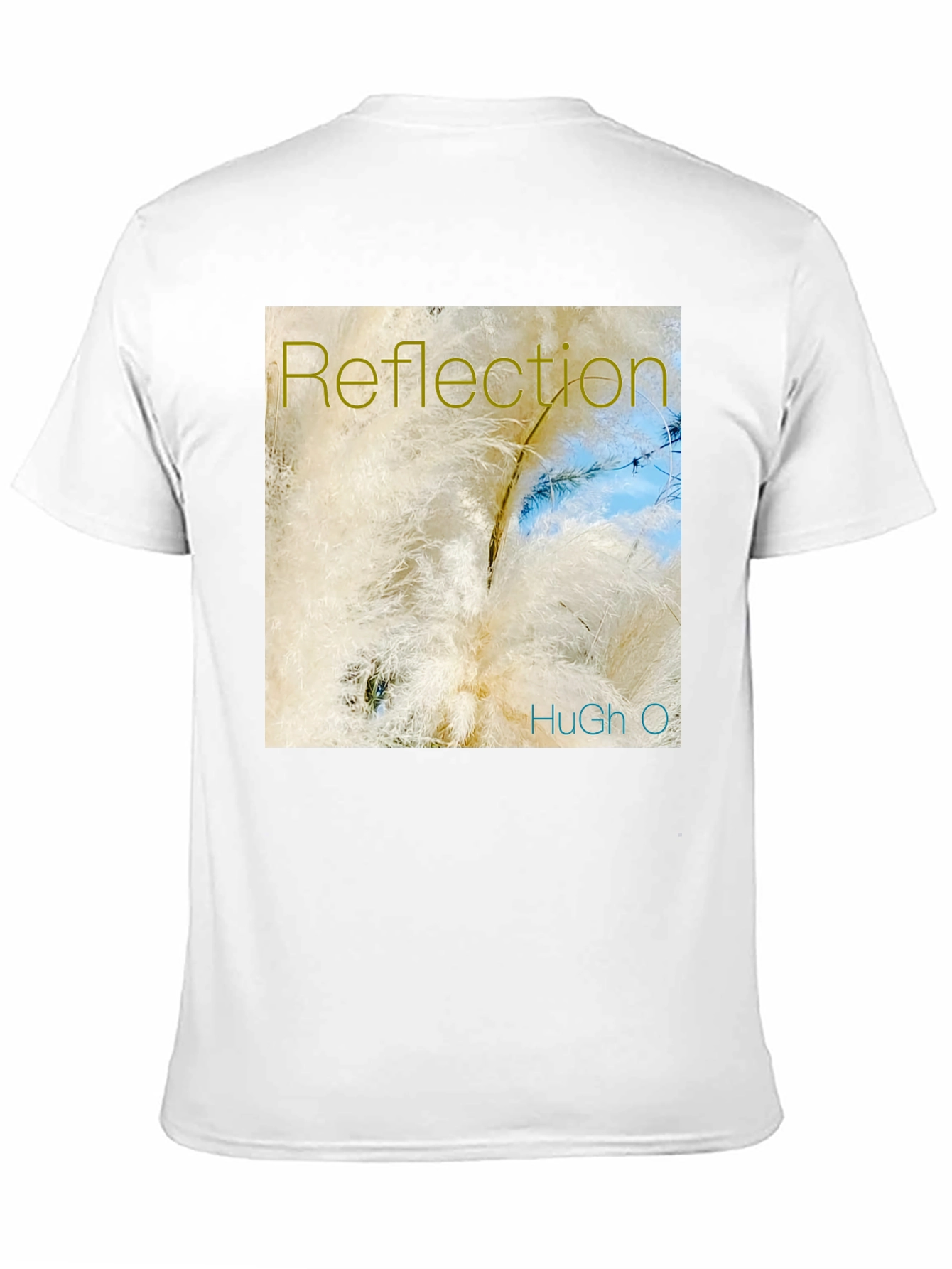 Reflection Graphic Tee - Modern Casual Comfort