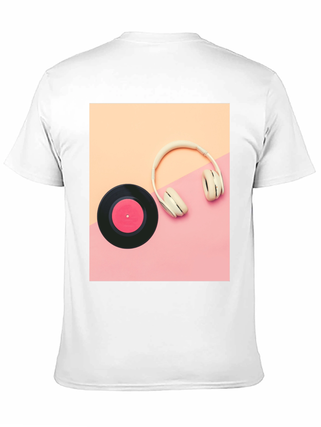 Retro Vibes T-Shirt: Vinyl & Headphones Graphic Tee