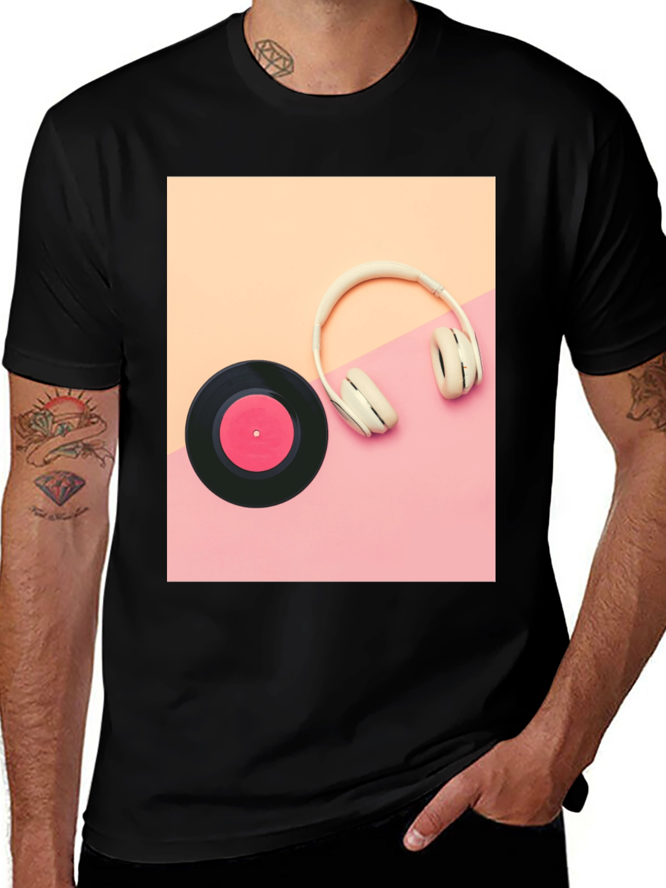 Retro Vibes T-Shirt: Vinyl & Headphones Graphic Tee