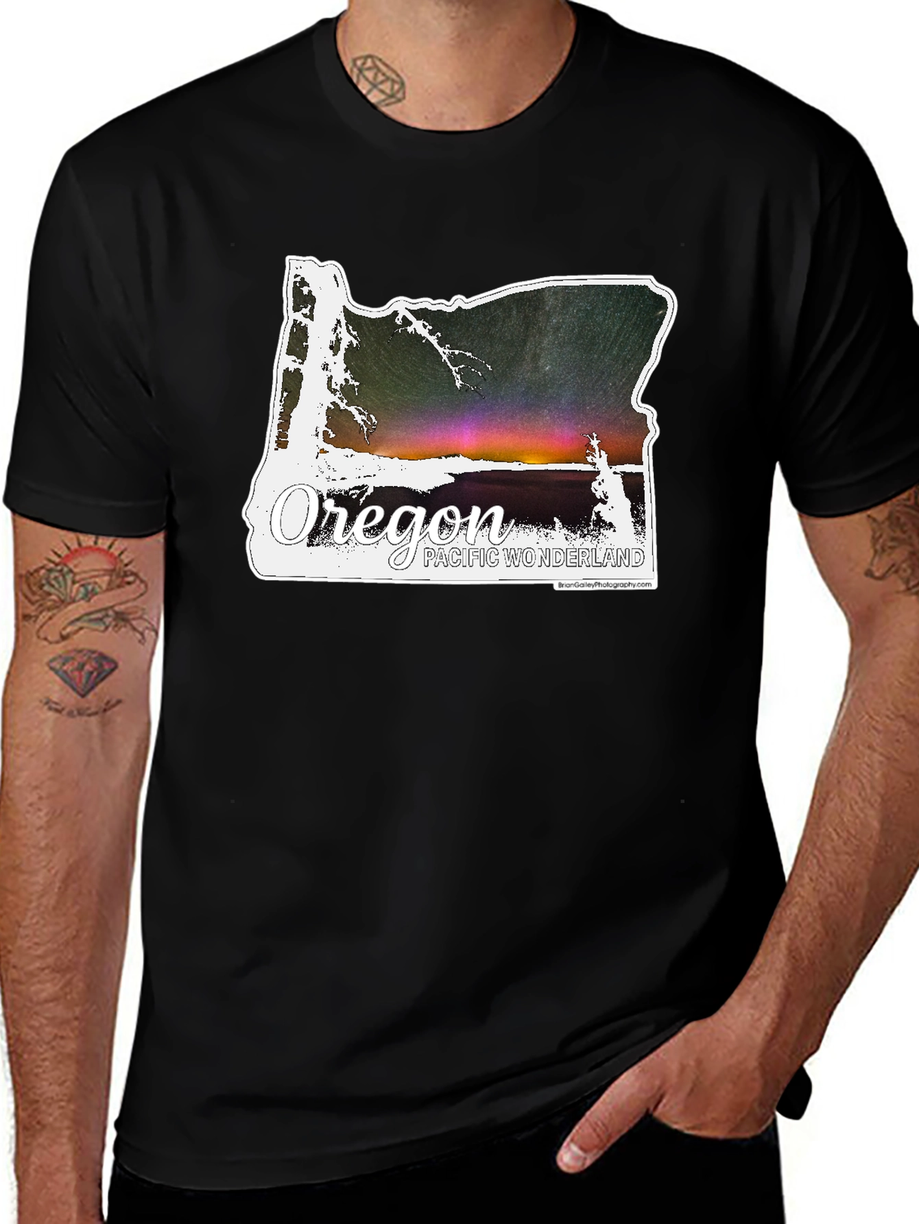 Oregon Pacific Wonderland Graphic Tee - Black