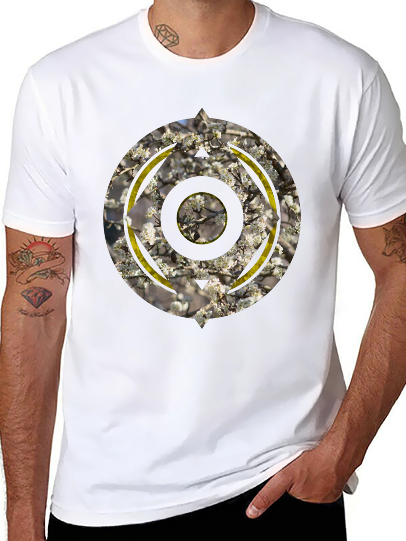 Abstract Circular Graphic Print Black T-Shirt