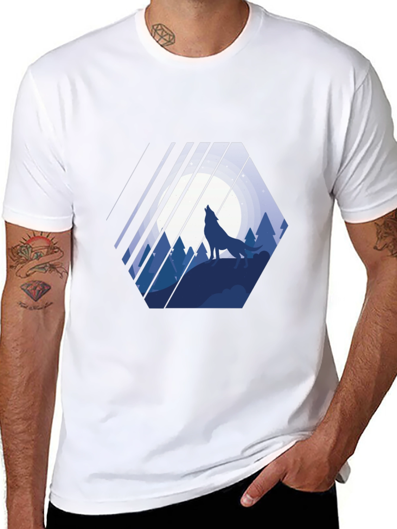 Wolf Howling Graphic T-Shirt