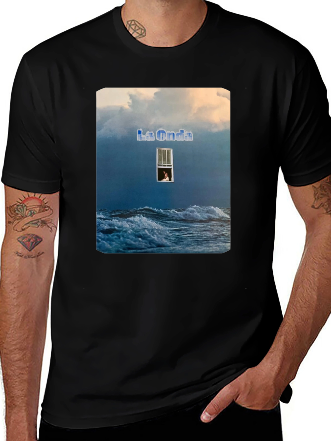 La Onda Wave T-Shirt - Coastal Window Design