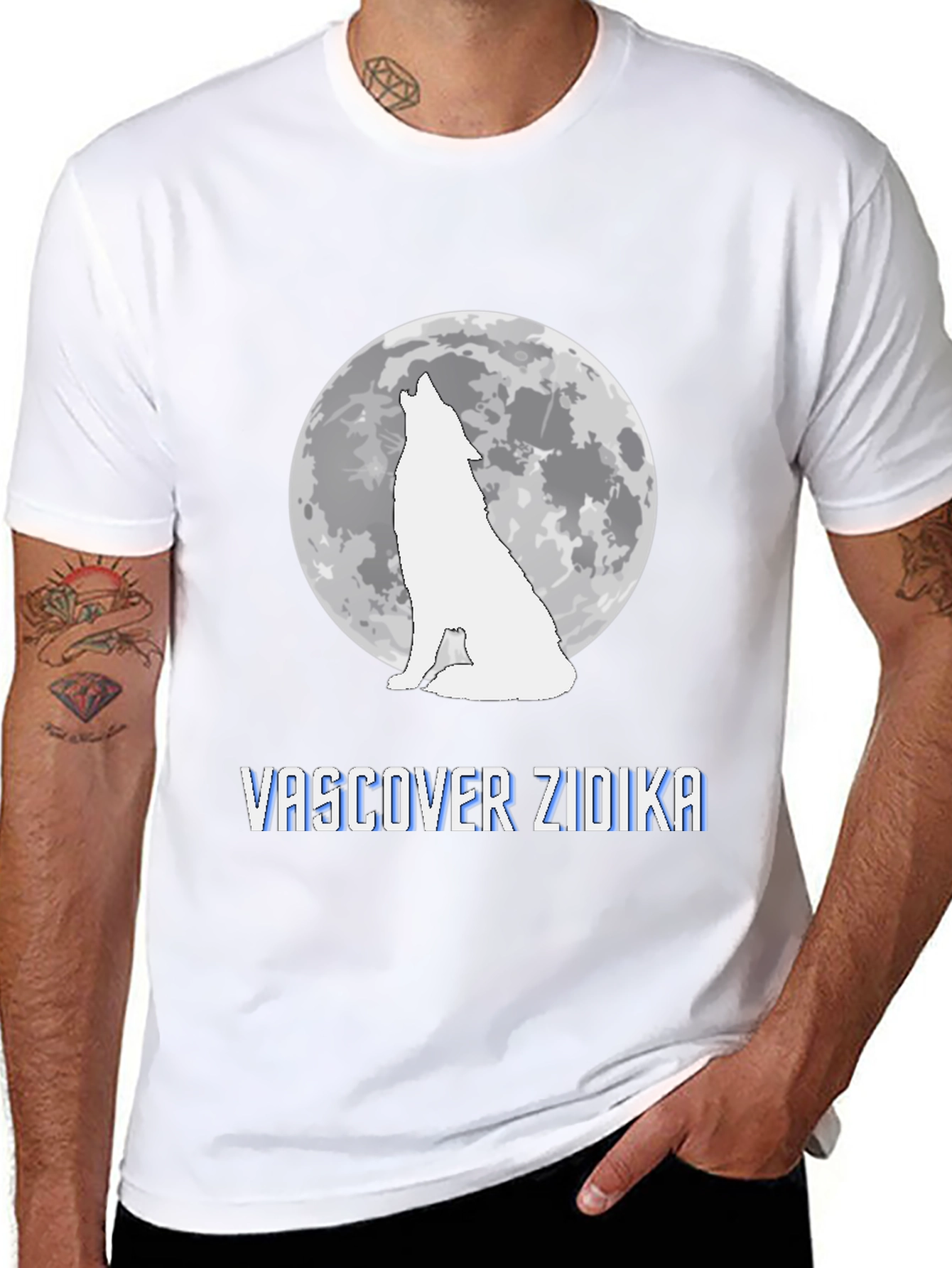 Wolf Howling at Moon Graphic Tee - Vascover Zidika