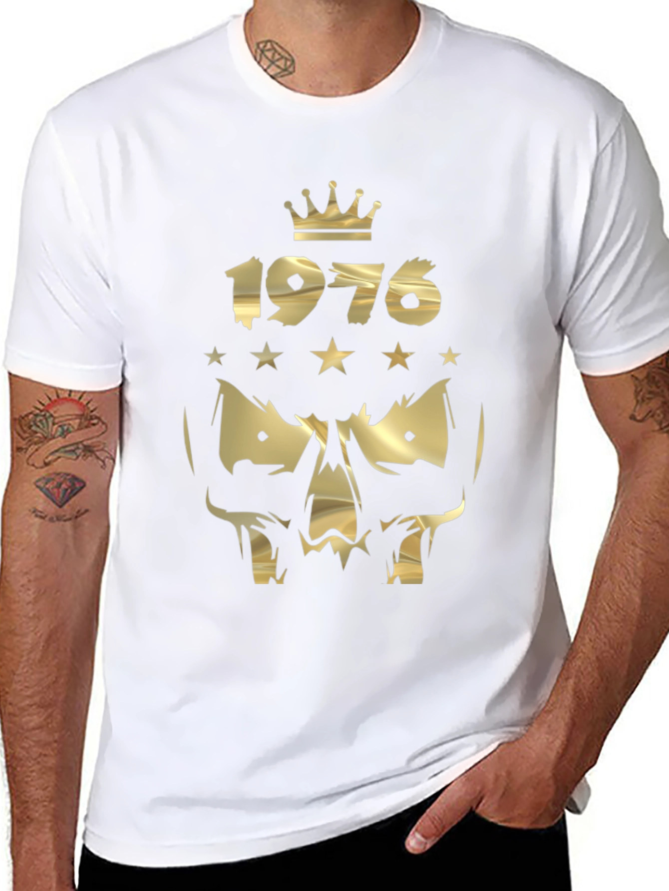Gold 1976 Crown Skull Graphic Black T-Shirt