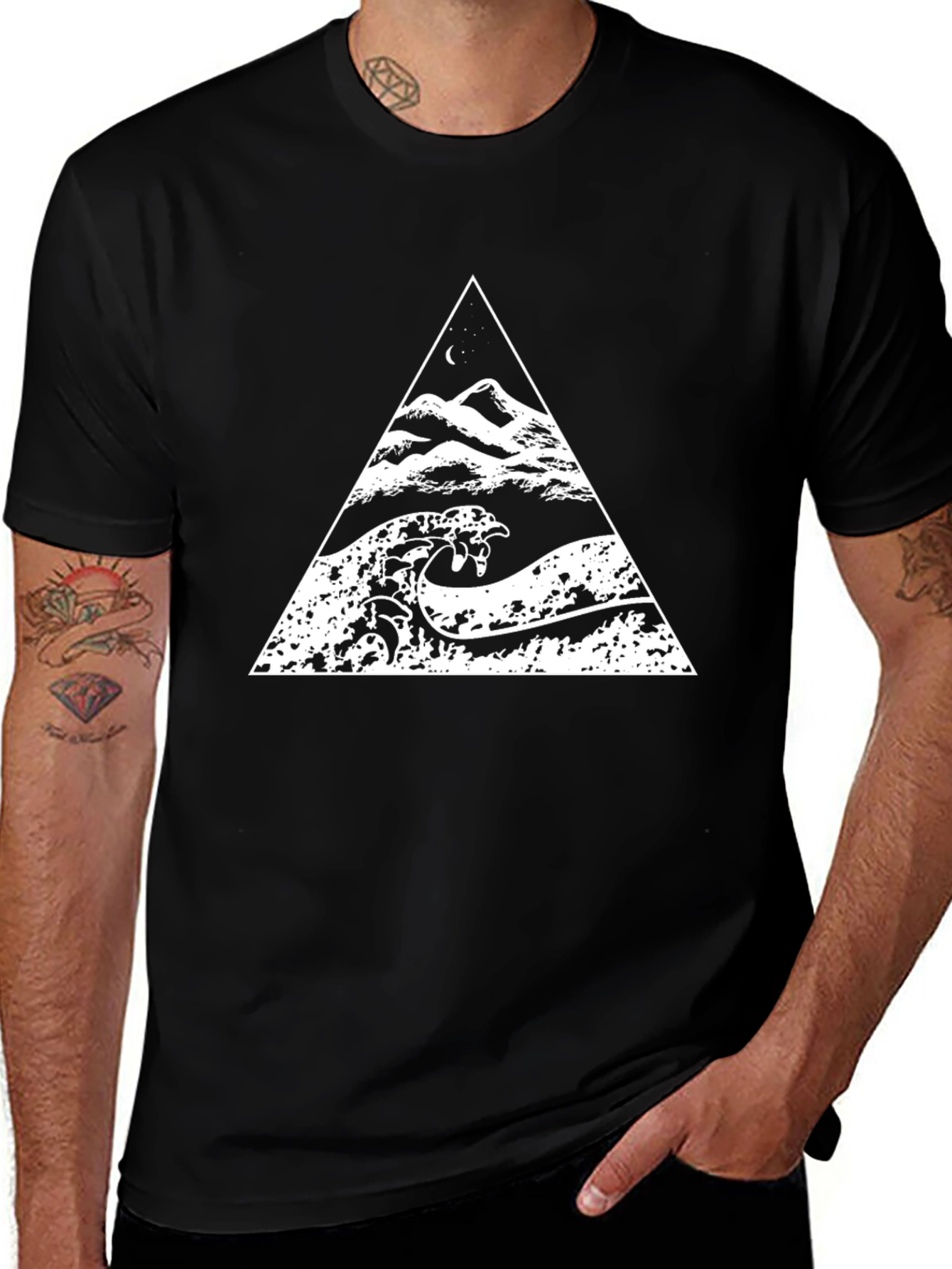 Triangle Wave Graphic Black T-Shirt