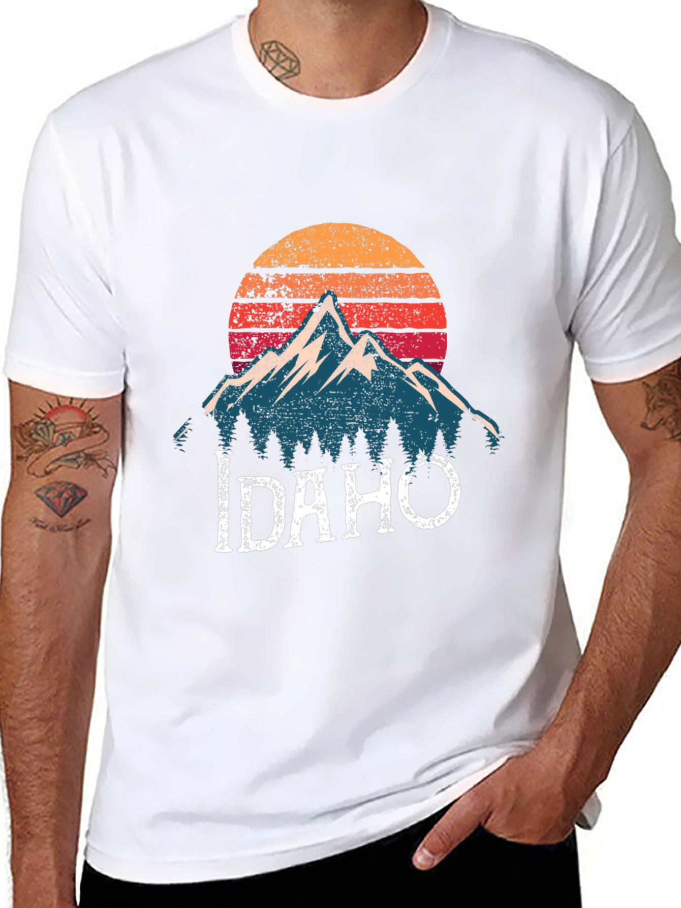 Idaho Mountain Graphic T-Shirt - Retro Sunset Design