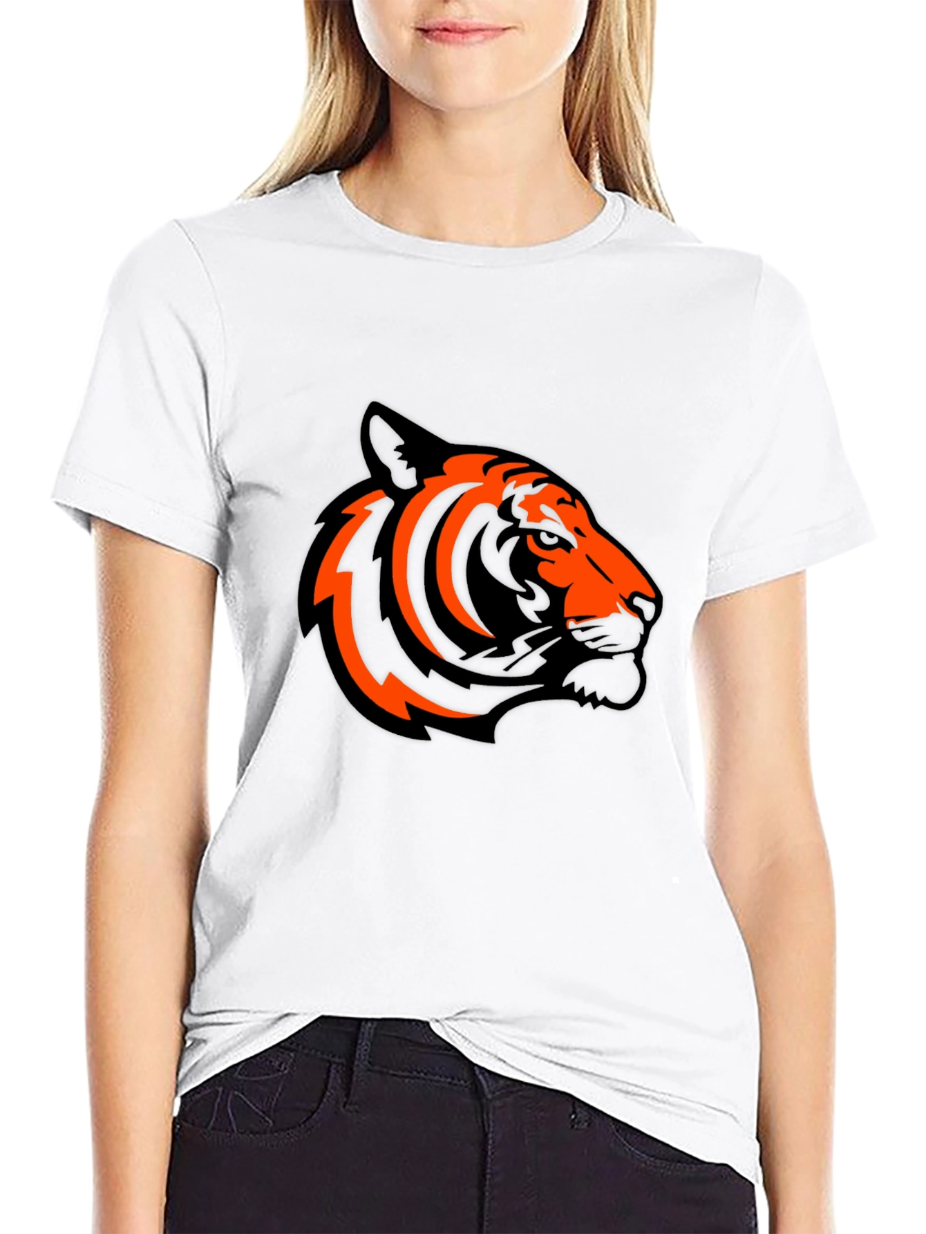 Bold Tiger Graphic Tee - Stylish Black T-Shirt