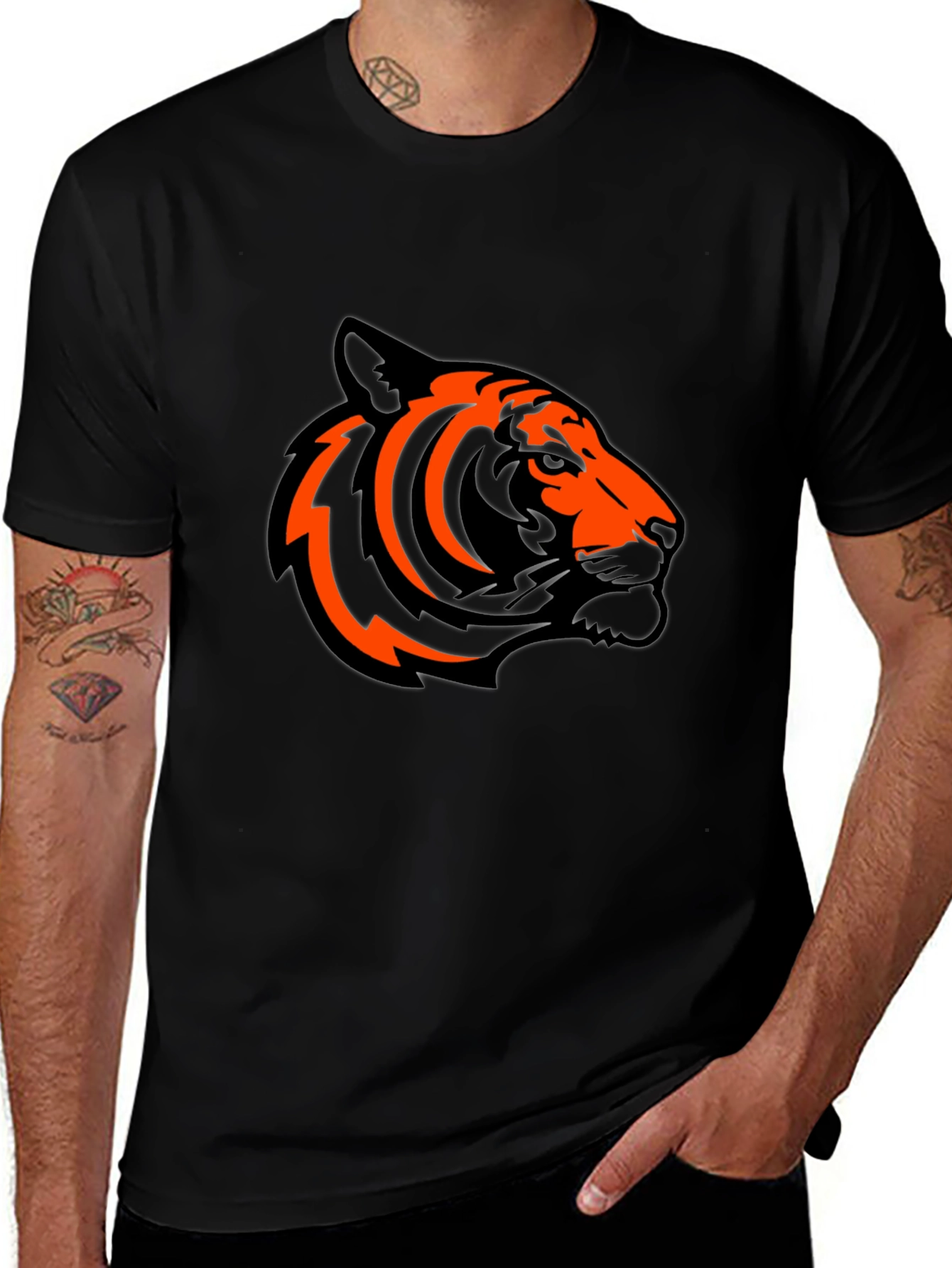 Bold Tiger Graphic Tee - Stylish Black T-Shirt