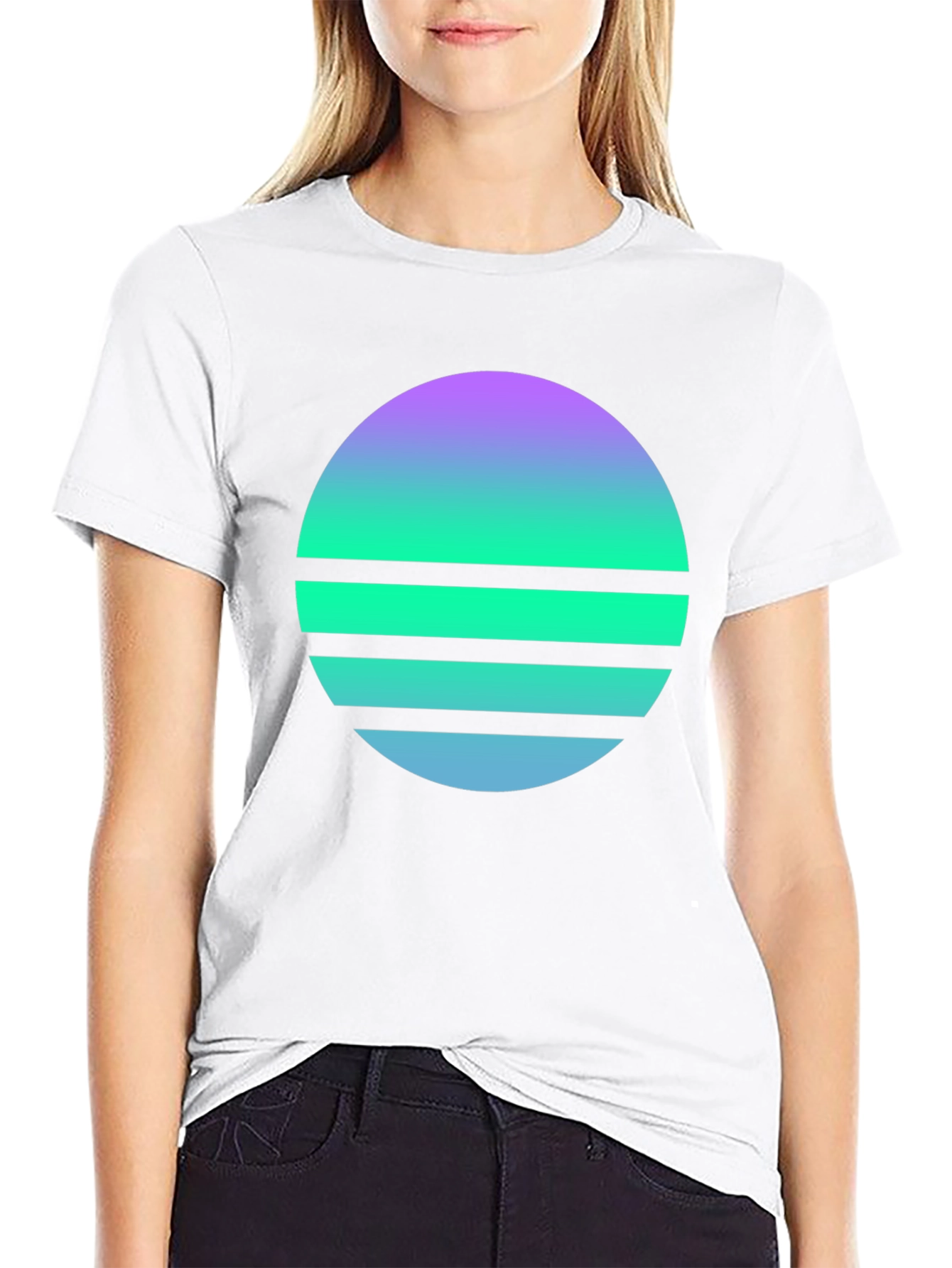 Retro Sunset Graphic Tee - Stylish Comfort