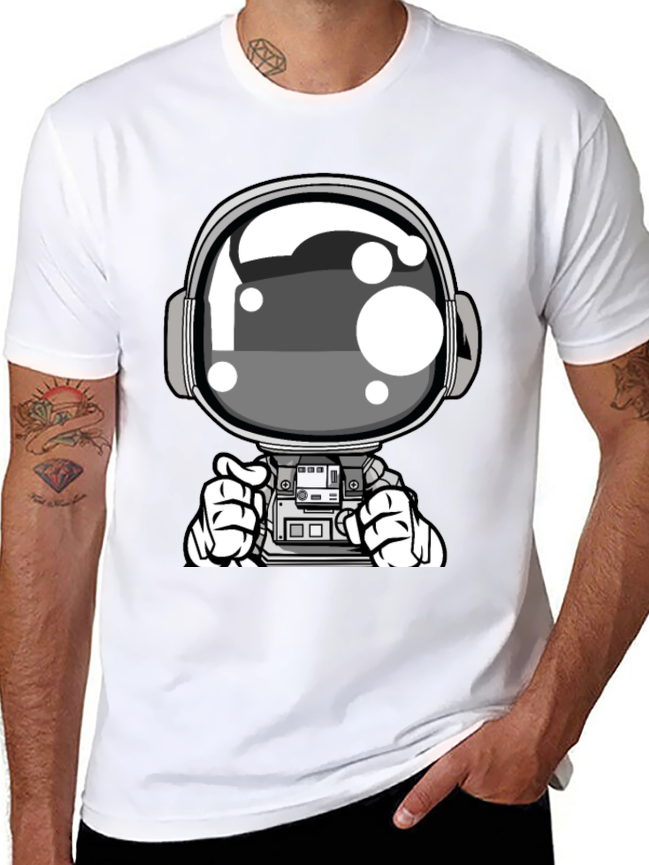 Cool Astronaut Graphic Tee - Black Casual T-Shirt