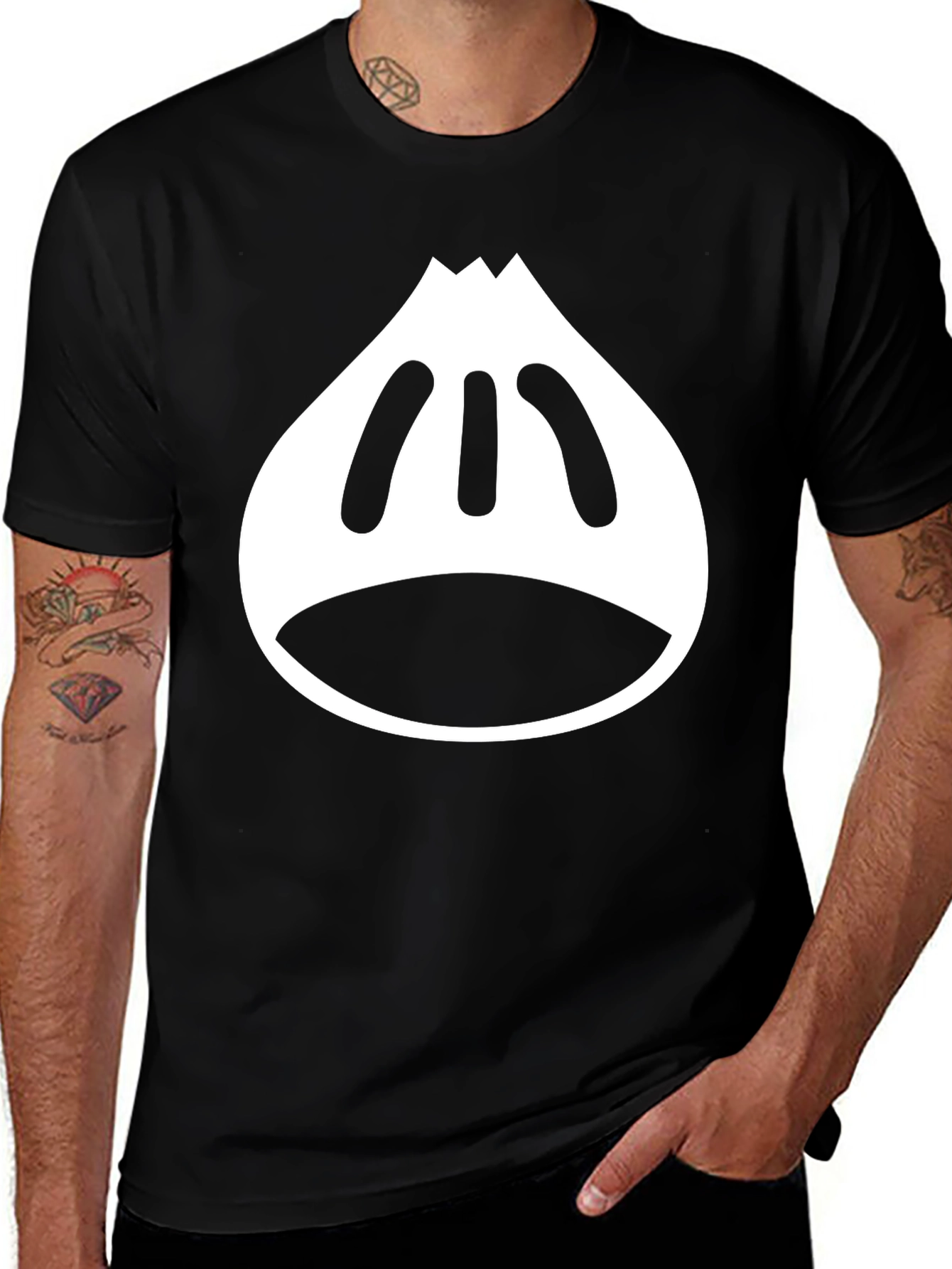 Dumpling Graphic Tee - Black Stylish & Comfortable