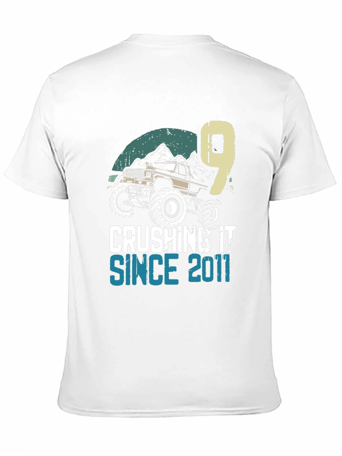 Crushing It Since 2011 Birthday T-Shirt