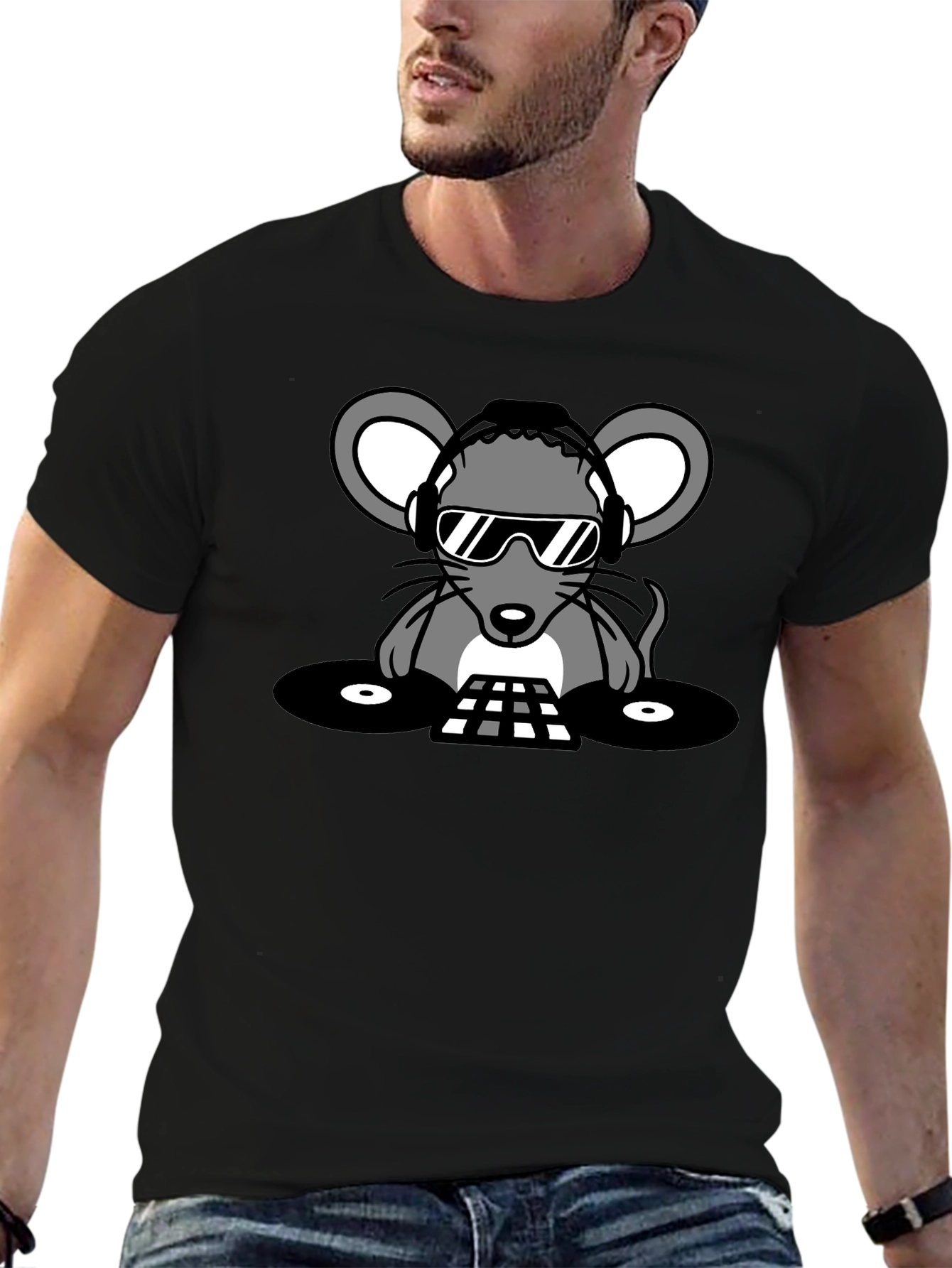 DJ Mouse Graphic Tee - Cool Party Vibes!