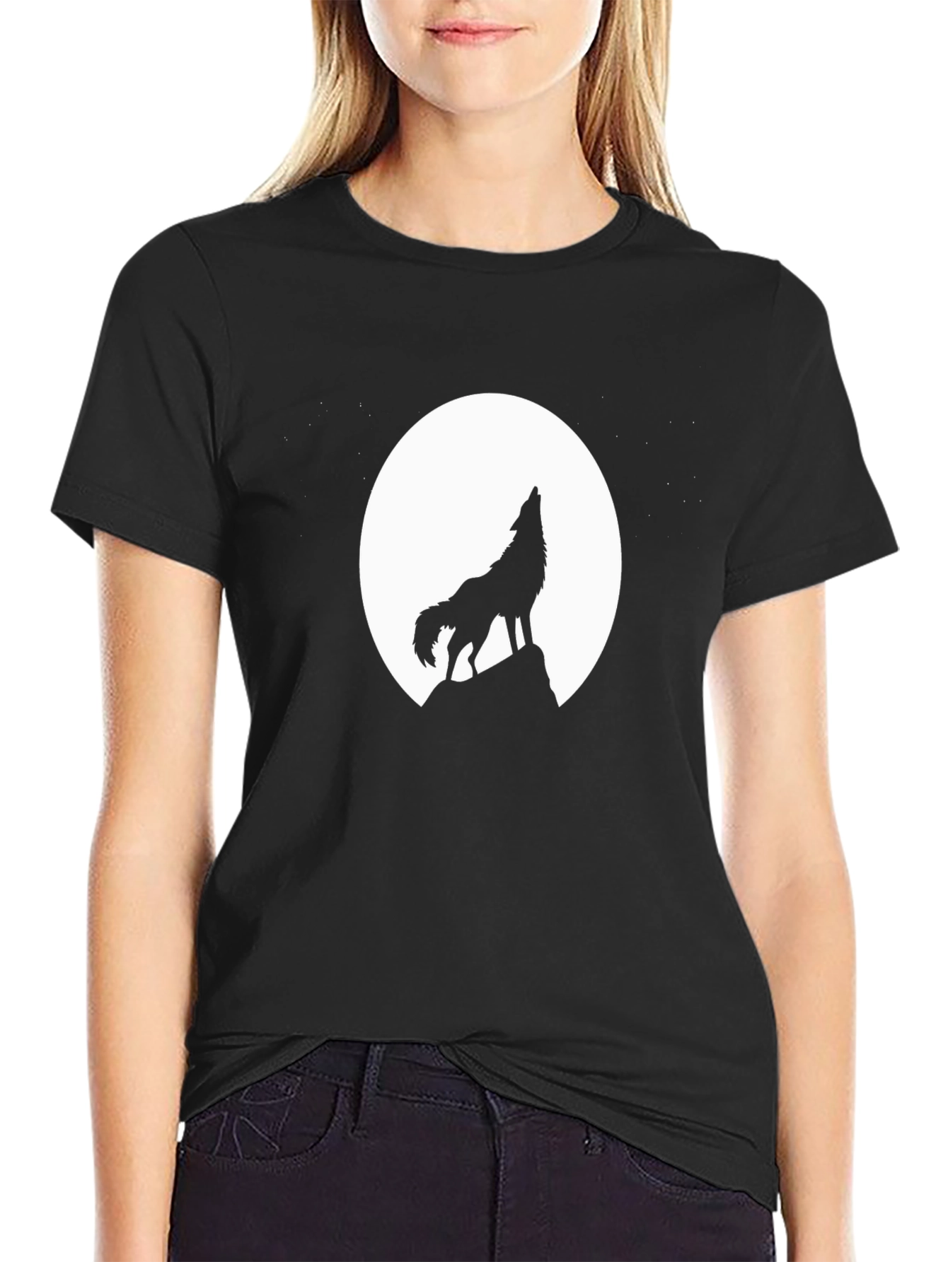 Wolf Howling at Moon Black T-Shirt