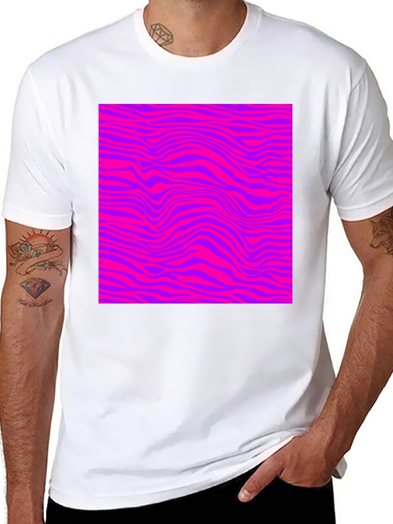 Vibrant Pink & Purple Wave Pattern Black Tee