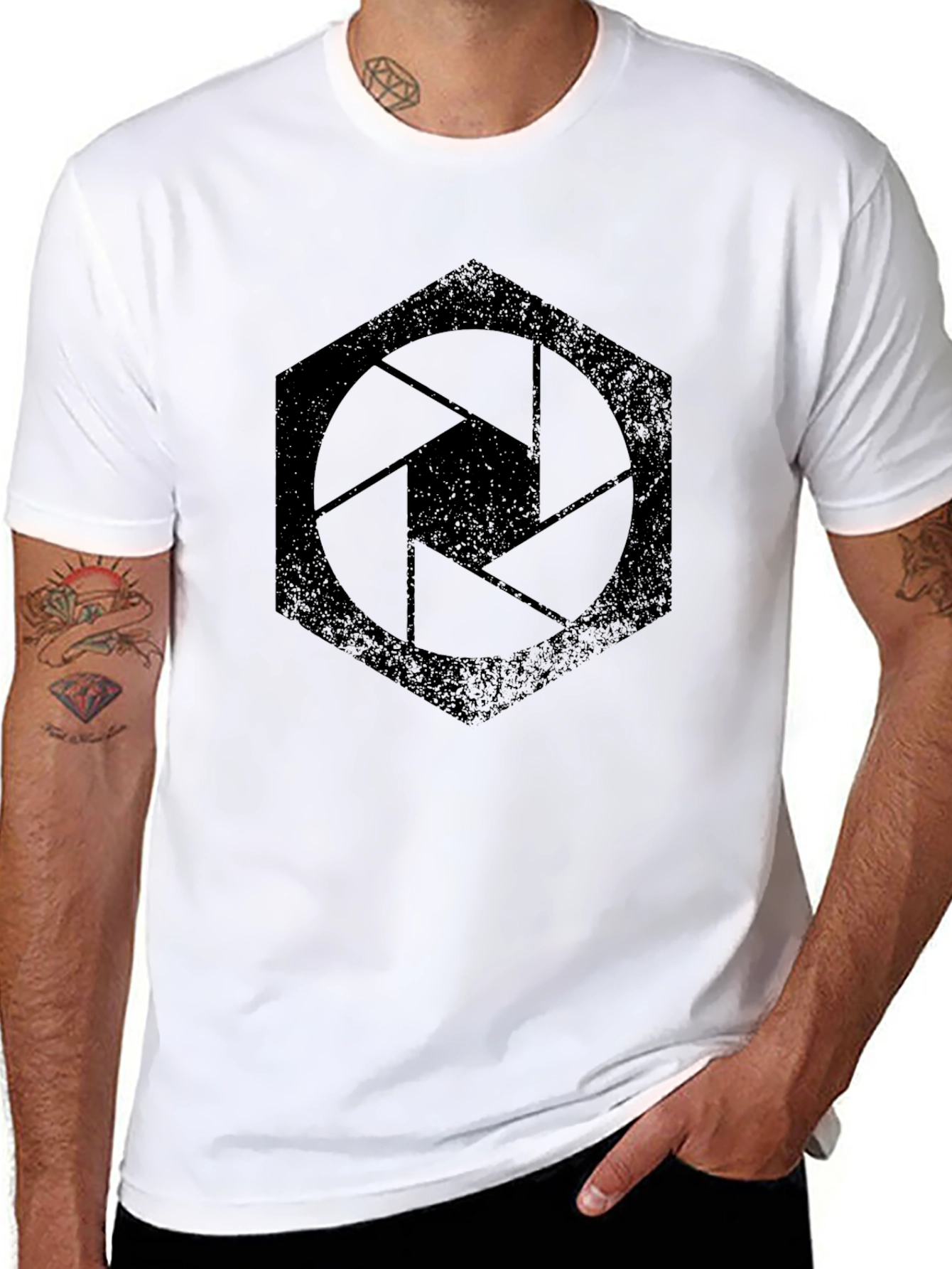 Hexagon Camera Aperture Graphic Tee - Black Cotton Shirt