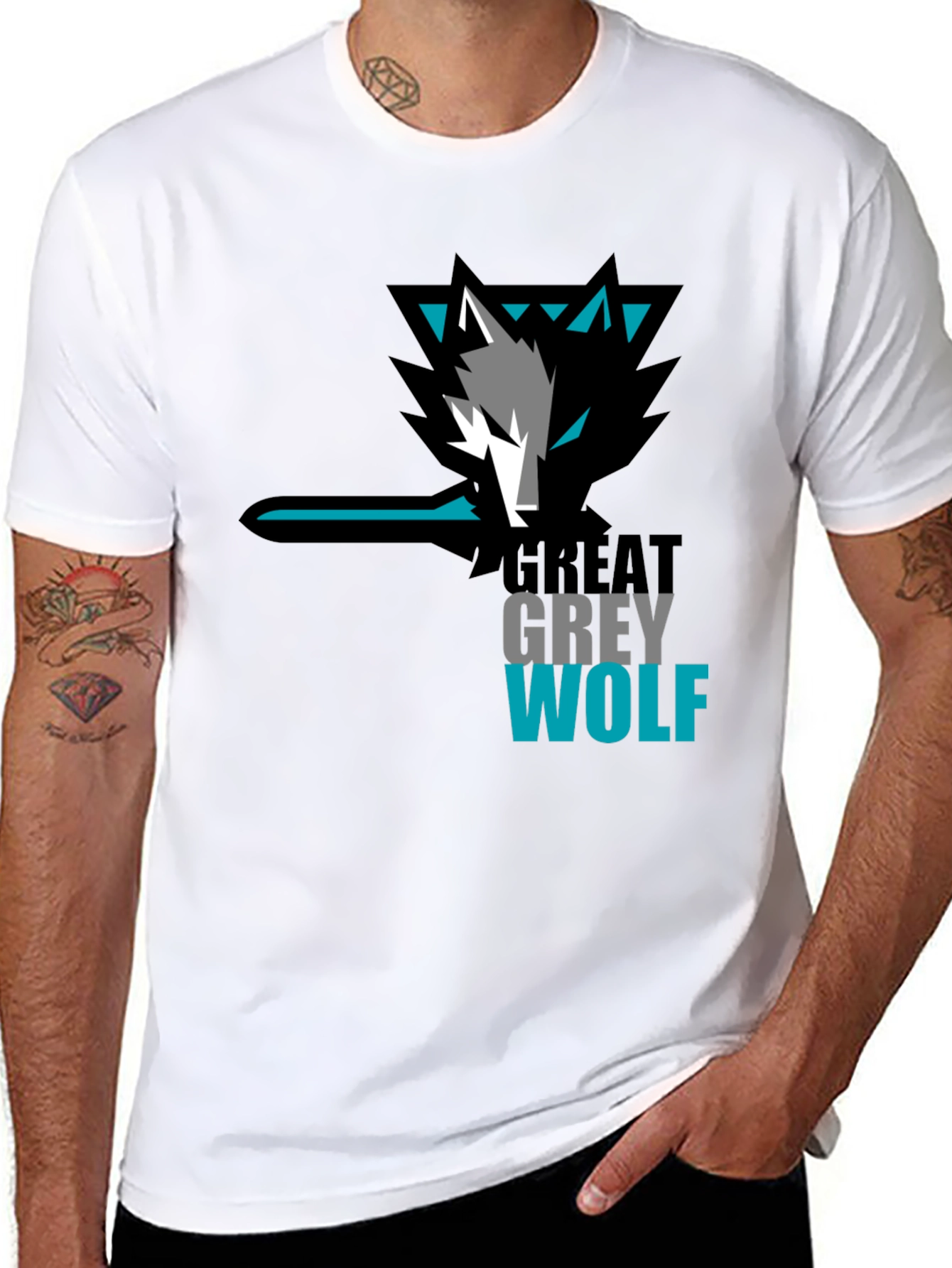 Great Grey Wolf Graphic Tee - Modern Style