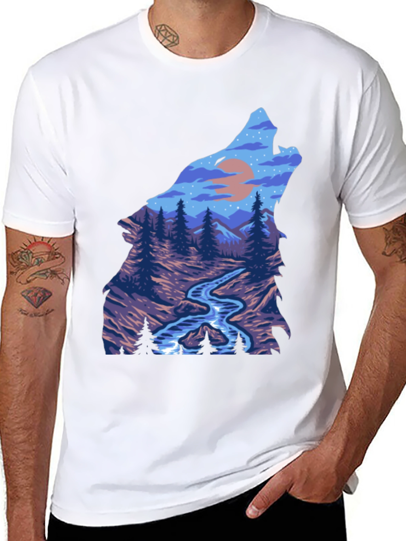 Wolf Howling at Moon Graphic T-Shirt