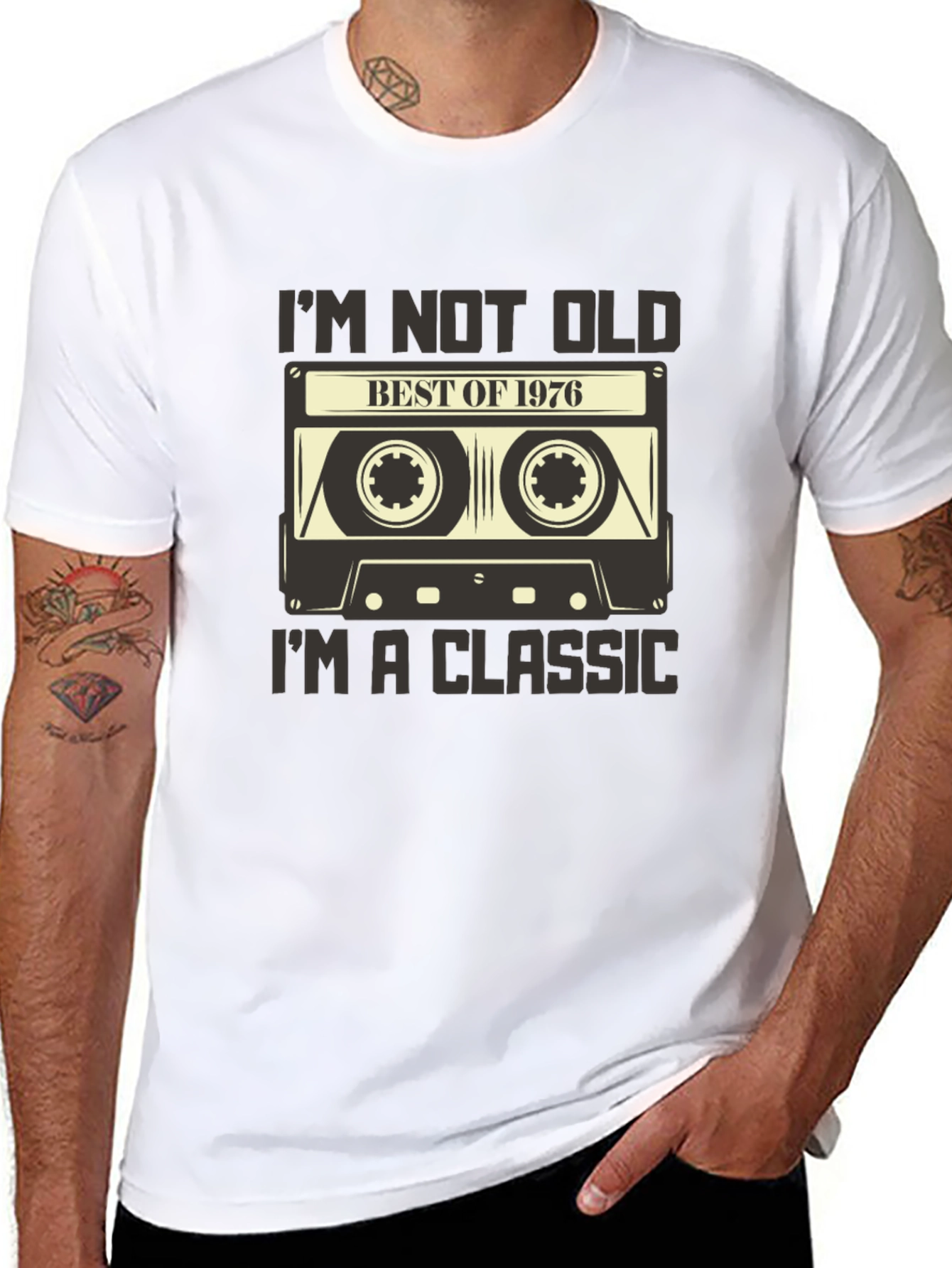 Im Not Old Im A Classic 1976 Retro T-Shirt