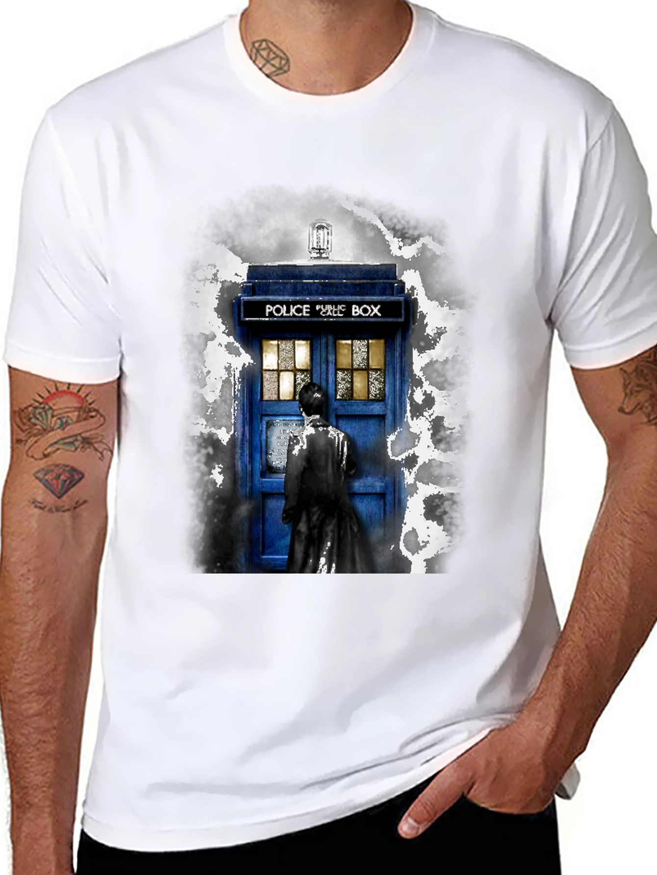 Doctor Who TARDIS Graphic Tee