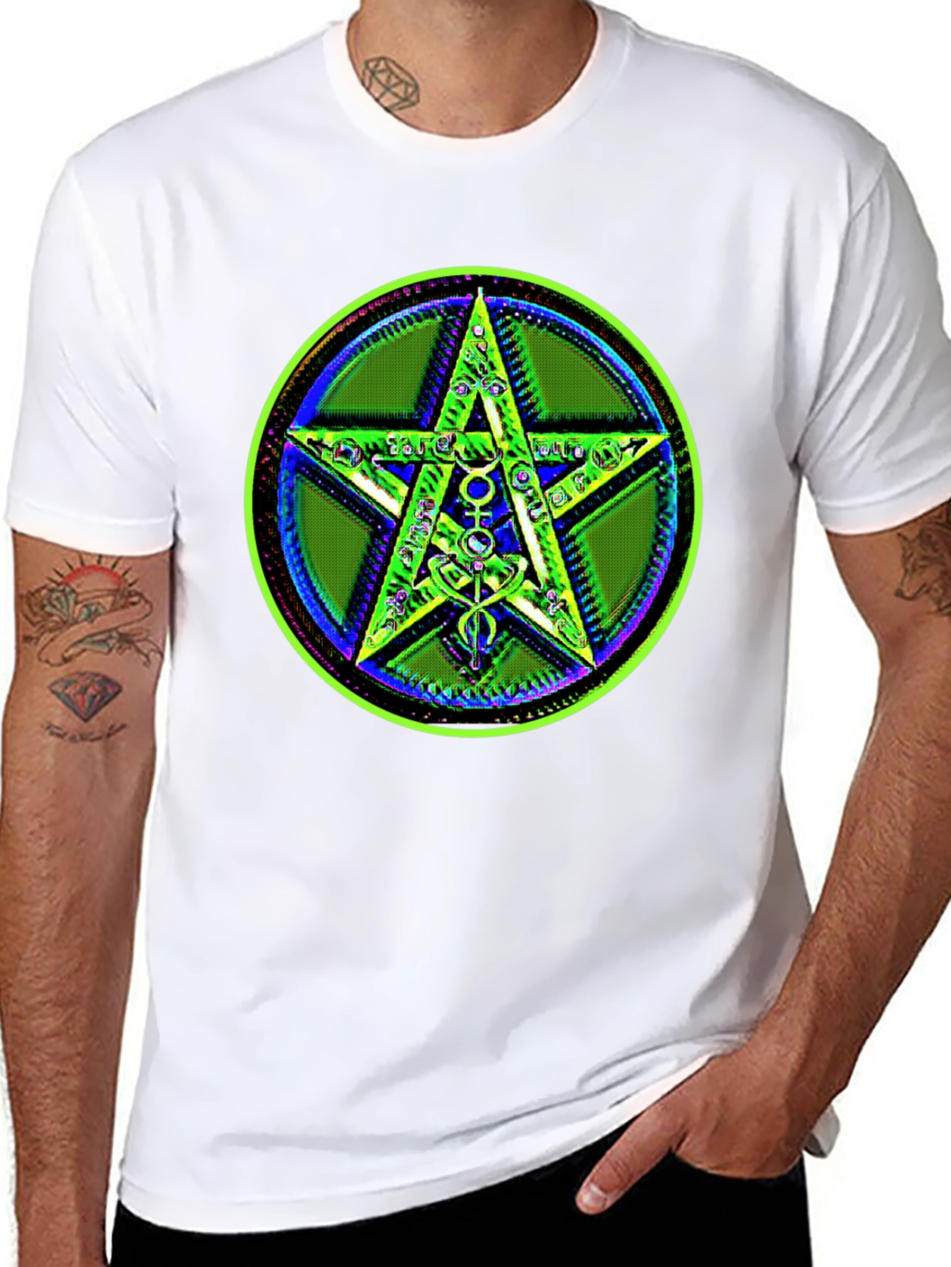 Mystic Star Graphic Tee - Black