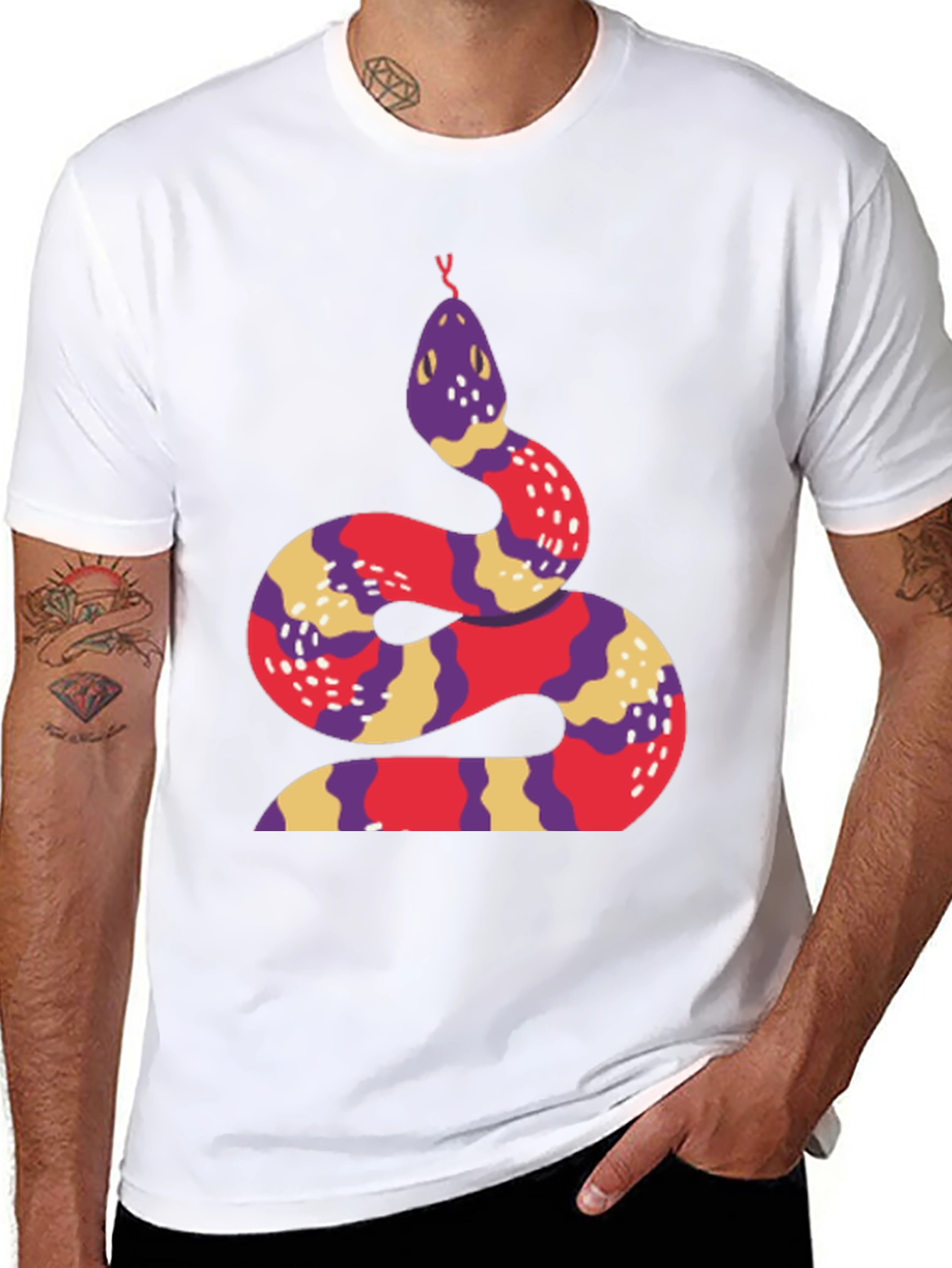 Snake Graphic Tee - Stylish Crew Neck T-Shirt