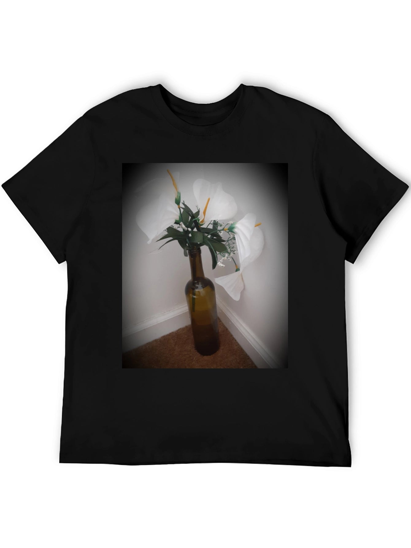 Floral Vase Graphic Tee - Elegant Design
