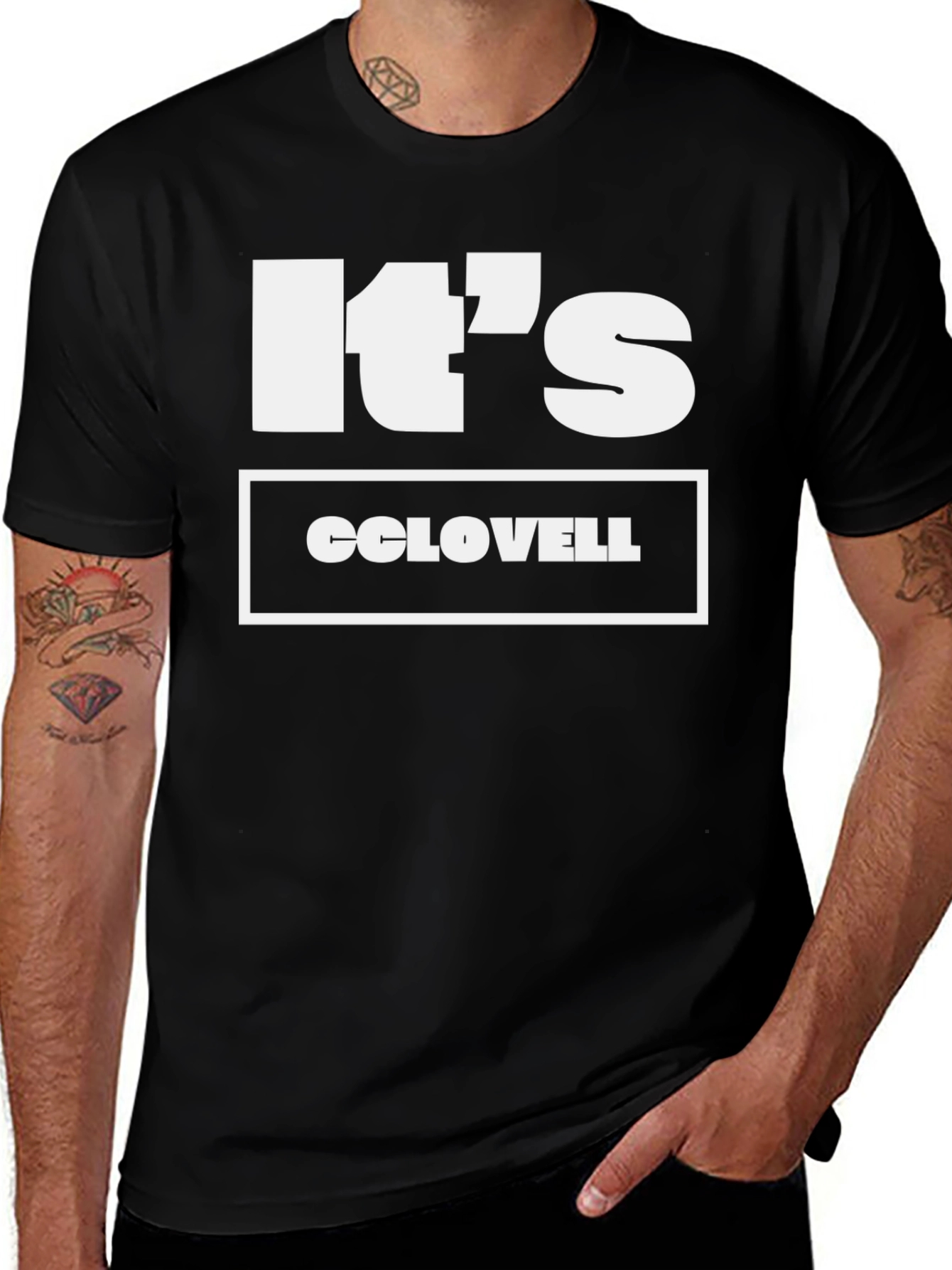 Its CCLOVELL T-Shirt - Trendy Graphic Tee