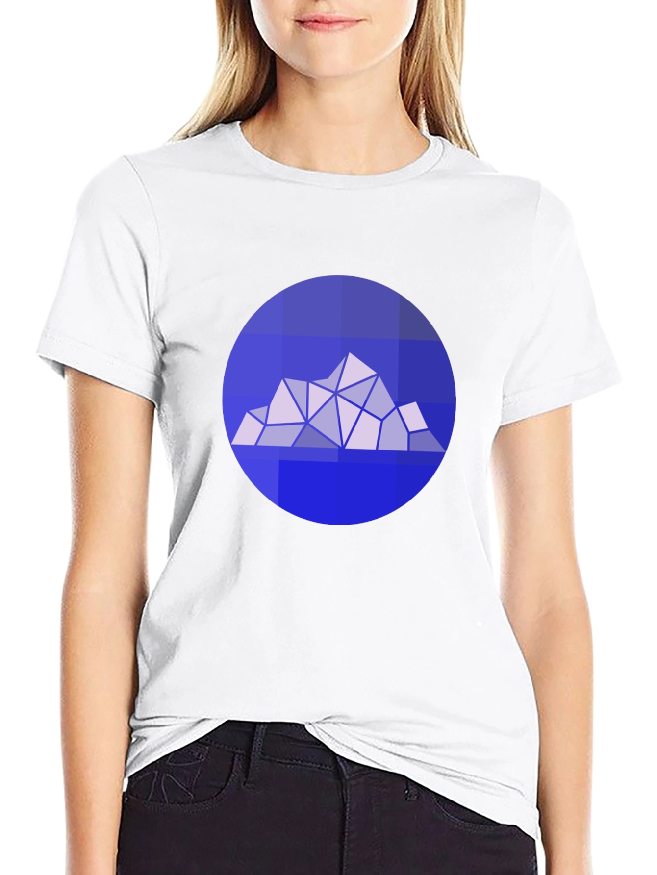 Geometric Mountain Graphic Tee - Modern Style