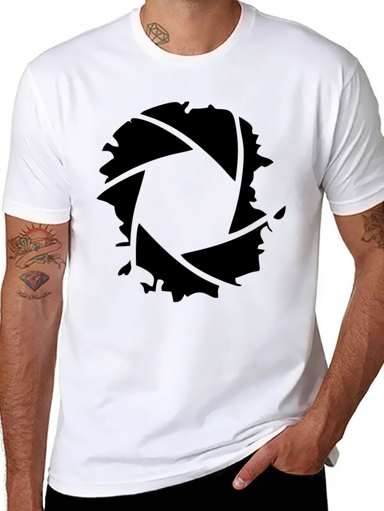 Aperture Camera Lens Black Graphic T-Shirt
