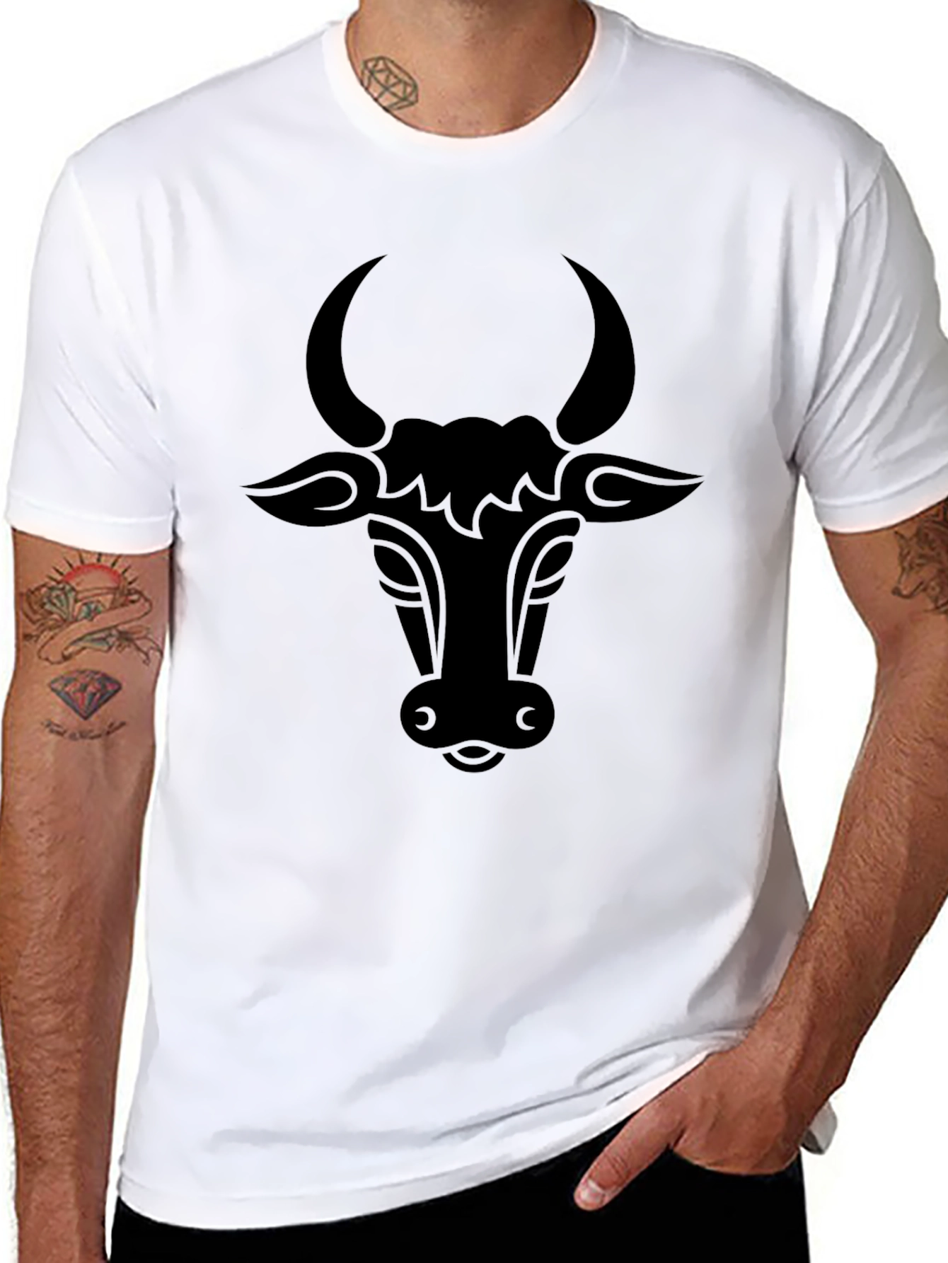 Black Bull Graphic Tee - Stylish Menswear